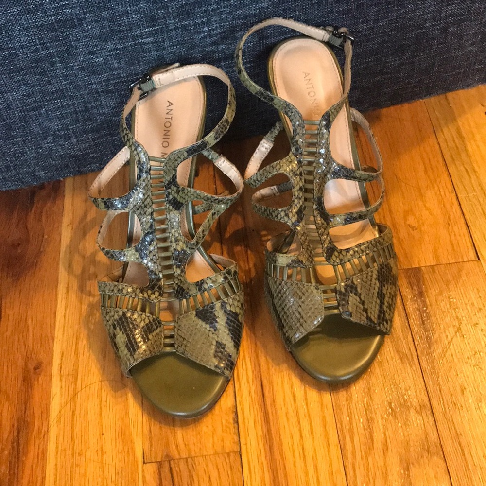 Intricate olive green snakeskin print leather heel